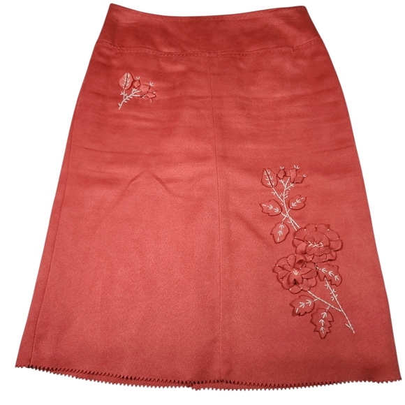BCBG Salmon-Coral Pink Embroidered Applique   Fall Pencil Skirt Size 0 - Picture 1 of 11